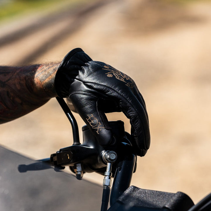 Stinger Roper Gloves - Indestructible MFG